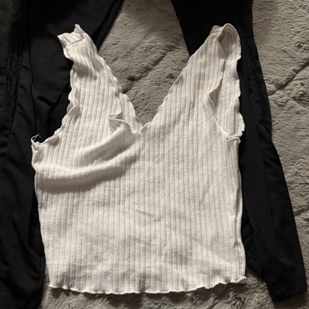Women's White Ribbed Top